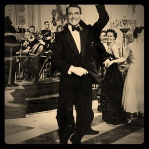 Monday's are for dancing... ☆